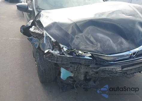 2016 Honda Accord Sport z USA, uszkodzony, nr VIN 1HGCR2F53GA083785